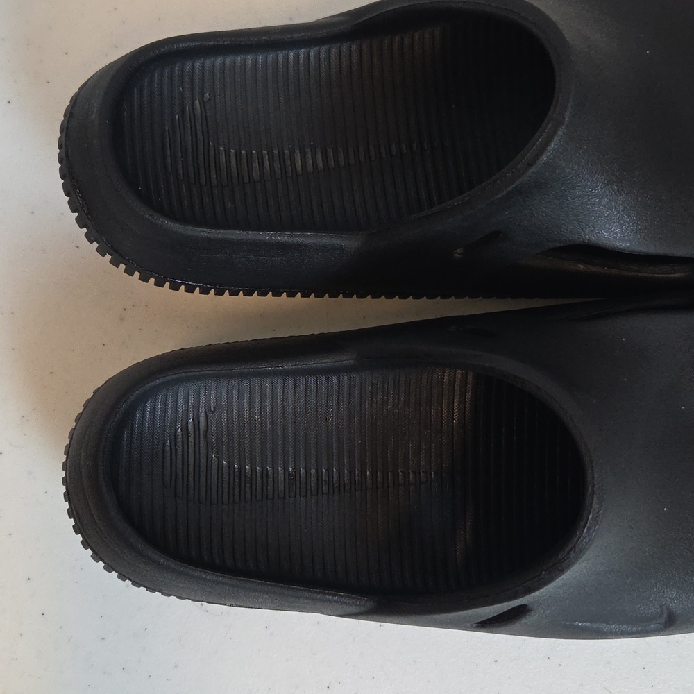 Nike Women Black Calm Mule Slide Sandals — Simple Minimalist Design Size 9 - Picture 5 of 8